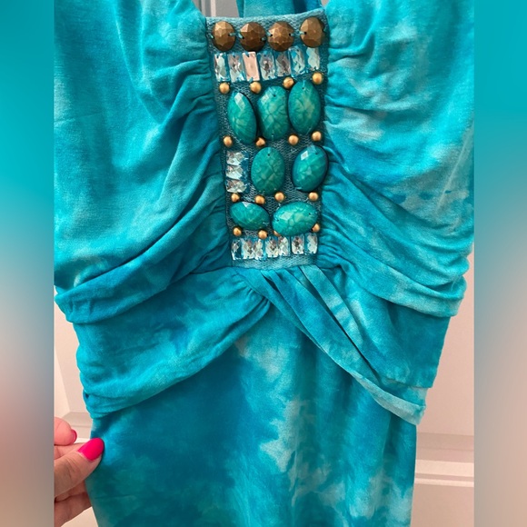 GENTLY USED VENUS SIZE LARGE SLEEVELESS BEADED TOP UNEVEN HEM TIE DYED LOOK - Picture 3 of 13